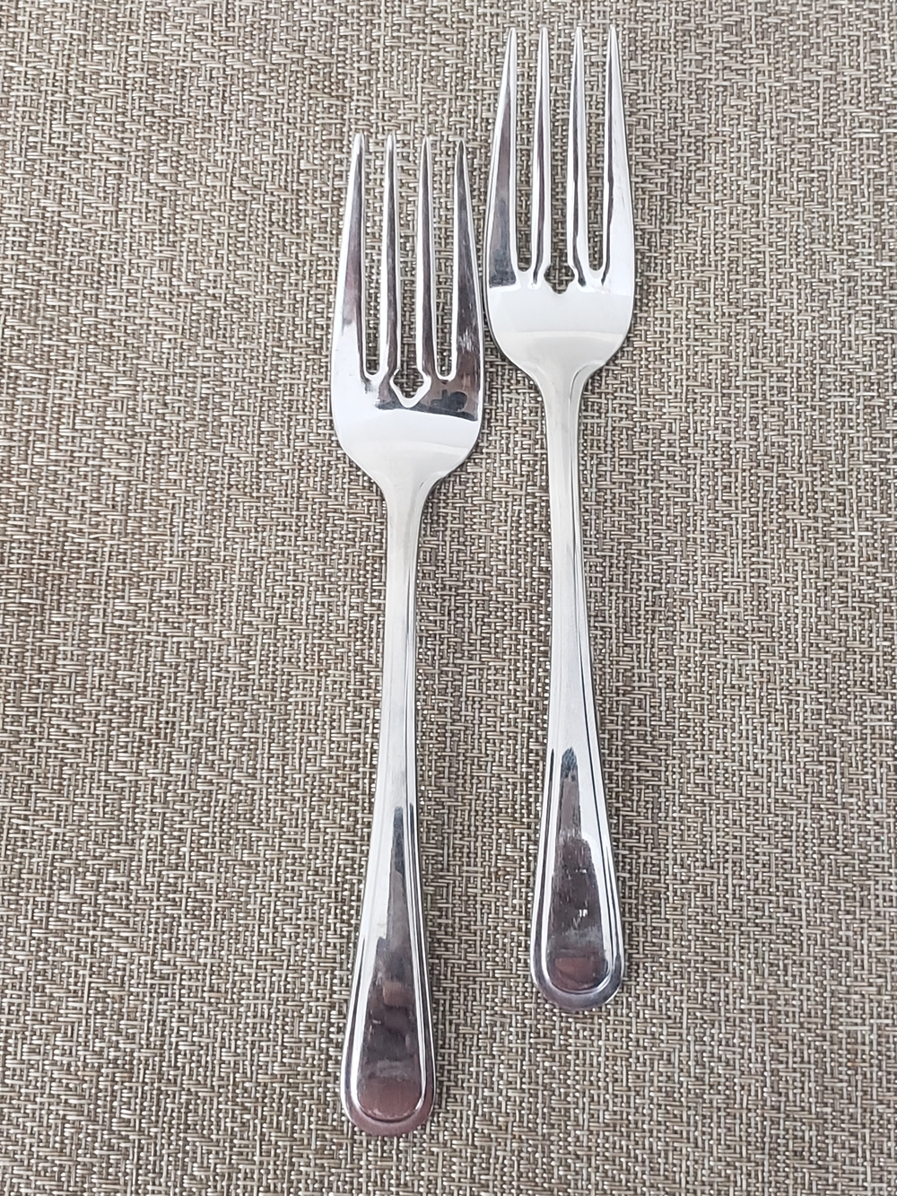 Lagostina Stainless Steel 18-8 MARINA Salad Forks - 2 Pieces